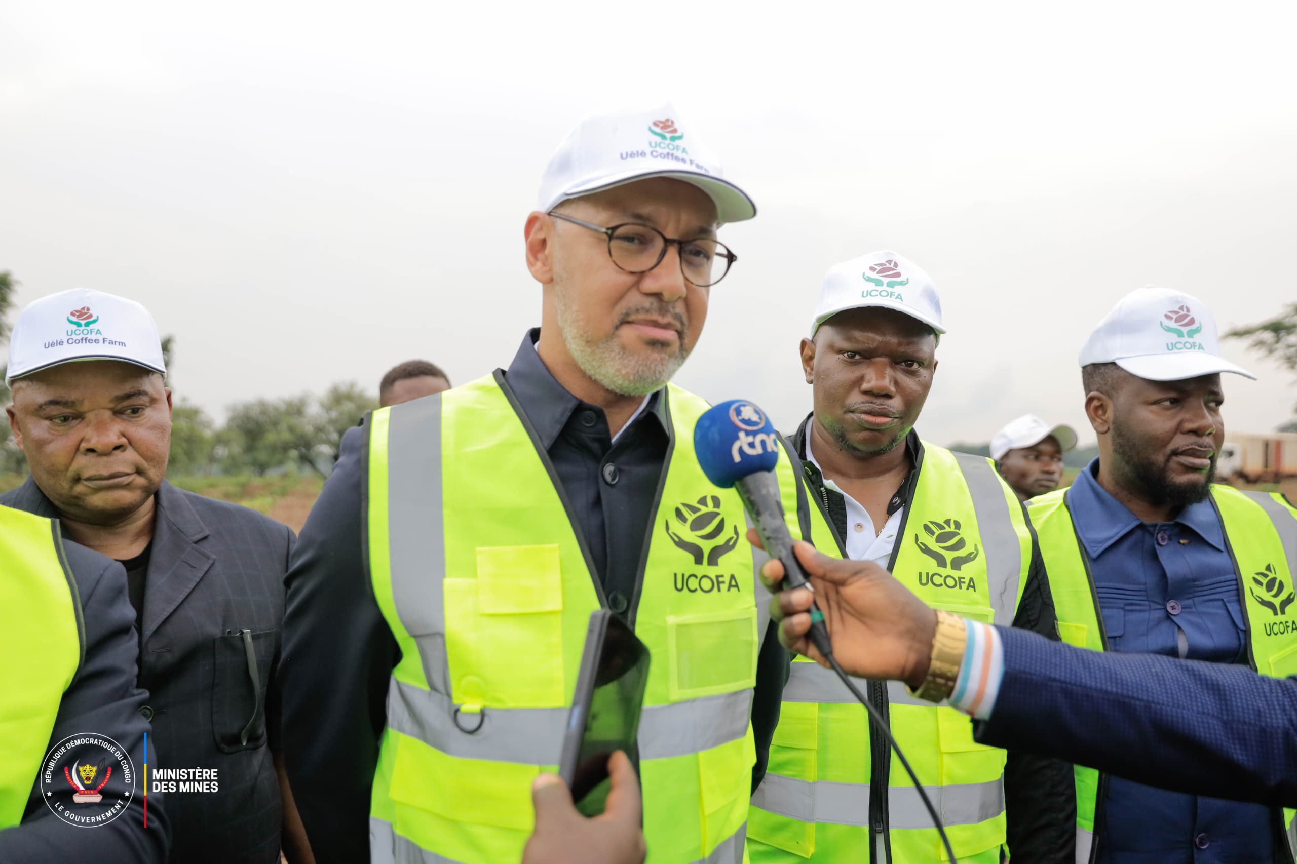 Le ministre des Mines Kizito Pakabomba, lors de son itinérance dans la province du Haut-Uélé