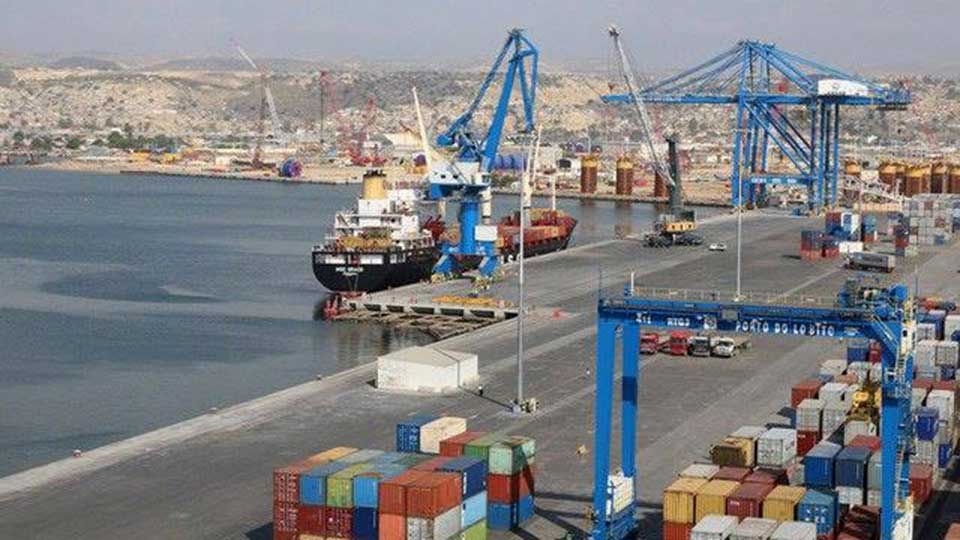 Le Port de Lobito en Angola