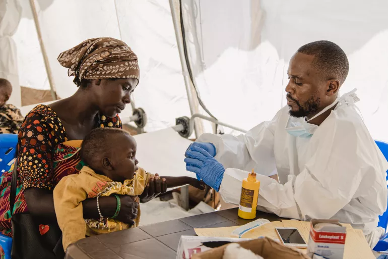 Un agent de santé