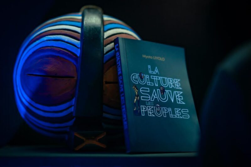 ILS ONT RESSUSCITÉ LES MORTS AU PULLMAN : Le vernissage qui a réinventé ce qu&rsquo;un livre peut faire à une nation