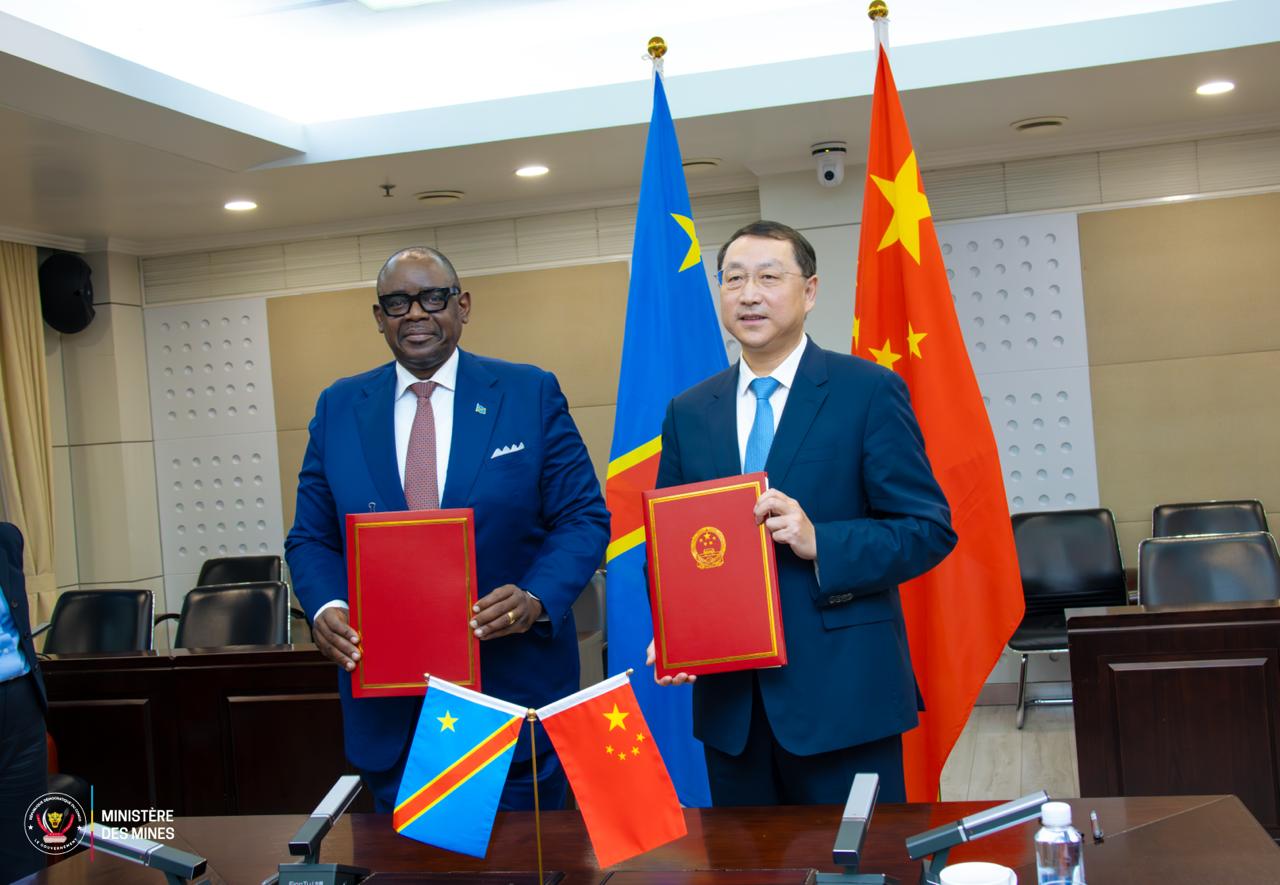 RDC-Chine : un Accord signé pour renforcer la coopération dans les domaines de la géologie et des ressources minérales
