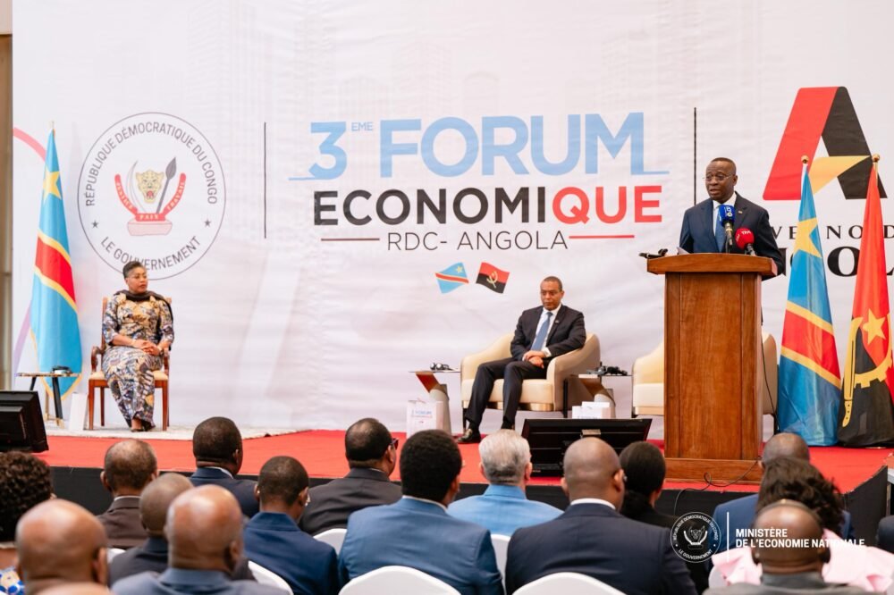 3e édition du Forum économique RDC-ANGOLA : le VPM Mukoko Samba érige en enjeux majeurs la formalisation du commerce informel et la facilitation des paiements
