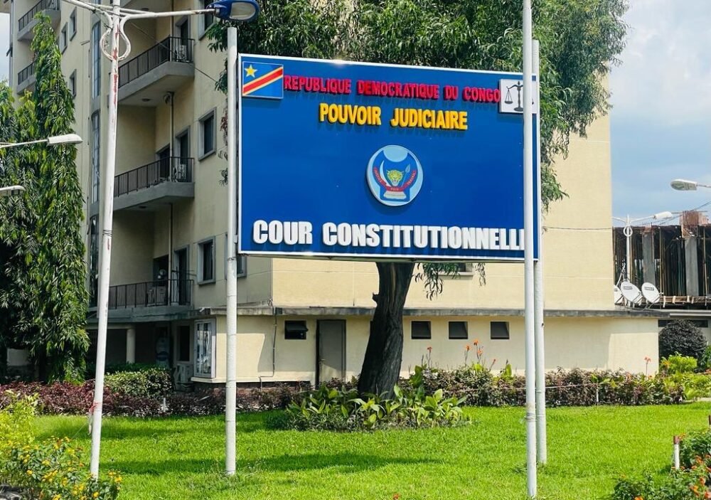 RDC – Cour constitutionnelle : a-t-elle eu peur de dire que le Président Tshisekedi, l&rsquo;Assemblée nationale et le Sénat ont violé la Constitution ? ses ramifications en économie politique