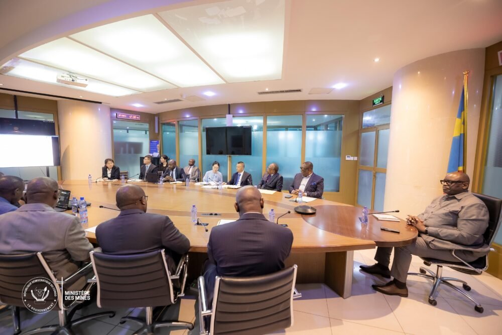 Grand Kasaï : devant Louis Watum , China Railway Resources Universal Limited présente un ambitieux projet d&rsquo;exploitation du cuivre 
