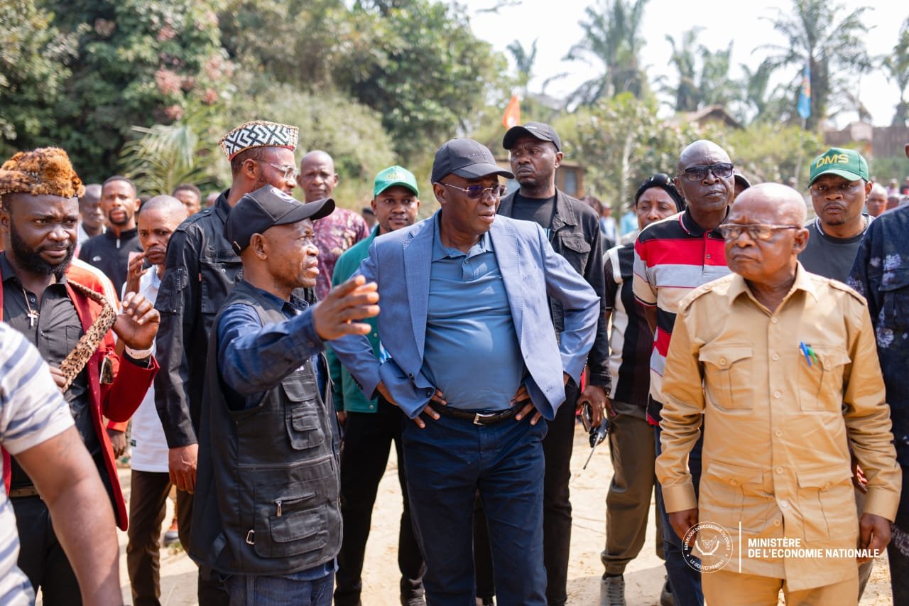 De Lodja à Lubefu, Mukoko Samba poursuit sa mission de désenclavement économique du Sankuru