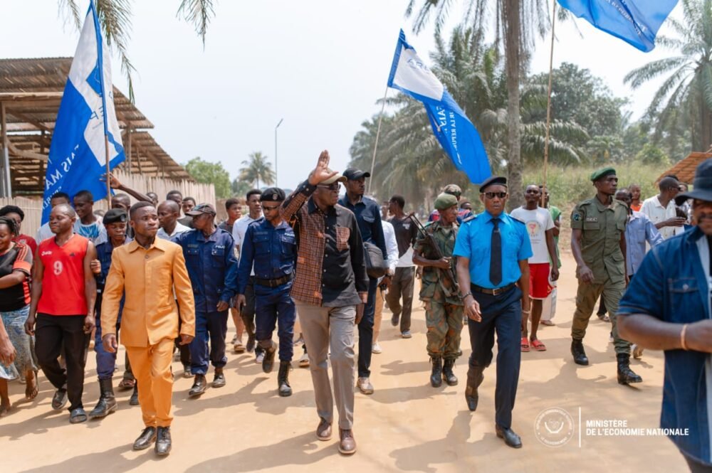 Tshuapa : le VPM Mukoko Samba débute sa tournée  économique à Boende et Monkoto 