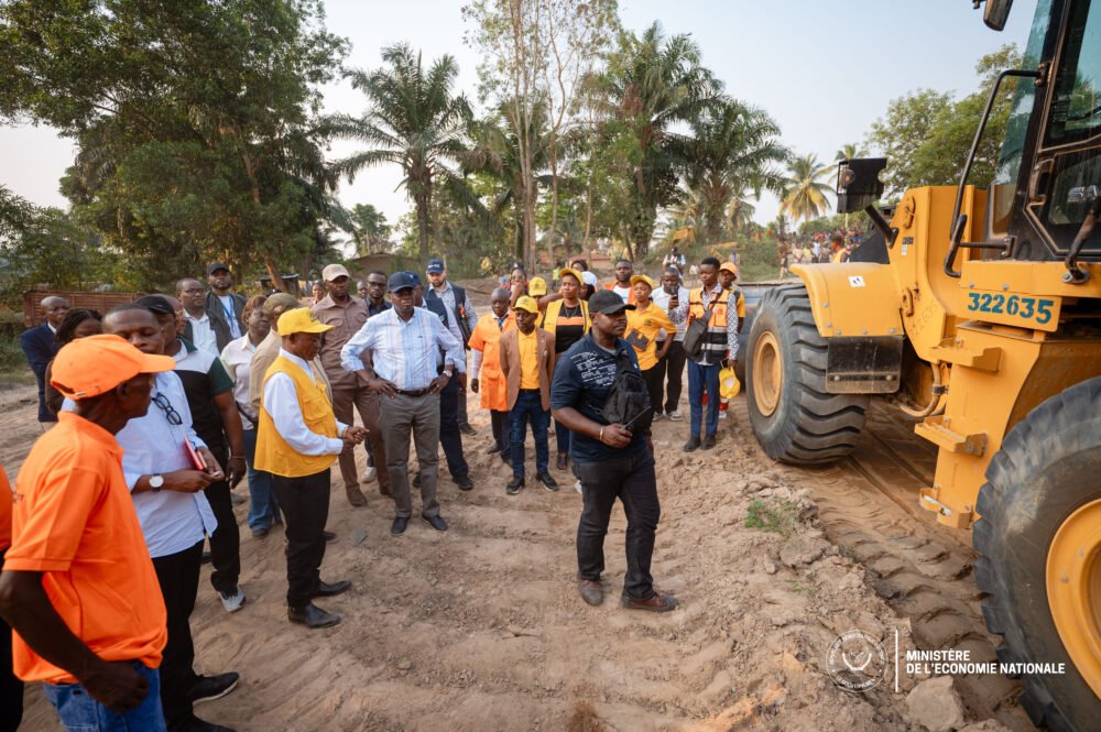 Lodja : Le VPM Daniel Mukoko en quête des solutions économiques pour le désenclavement du Sankuru