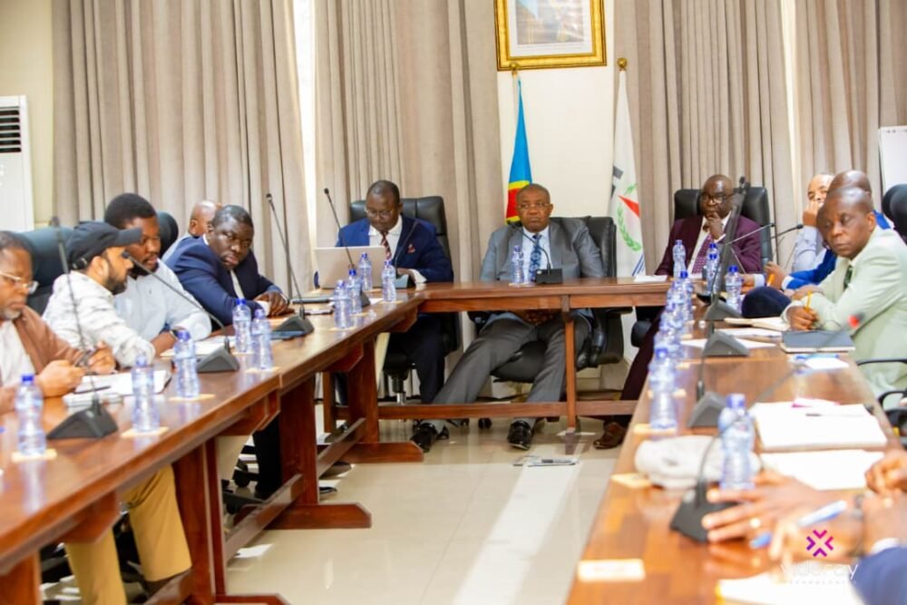 Kinshasa : en partenariat avec les ministères de l&rsquo;Industrie et du Commerce extérieur, l’OCC sensibilise les opérateurs économiques de la FEC  sur le Système National de Certification aux normes NCD
