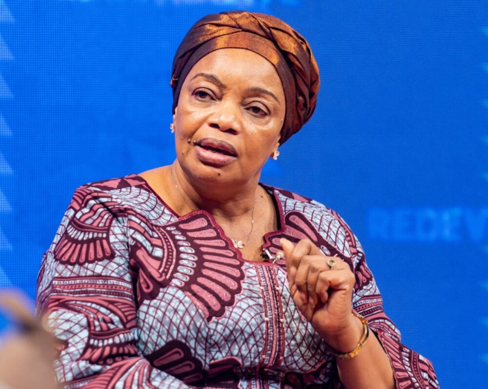 L’an 1 de Suminwa II : Ève Bazaiba présente son bilan des affaires sociales et actions humanitaires posées