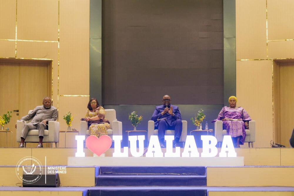 Lualaba : la viabilisation des Zones d’Exploitation Artisanale (ZEA) et la recherche de solutions durables aux difficultés rencontrées par les exploitants artisanaux au centre des échanges entre Louis Watum et les coopératives minières