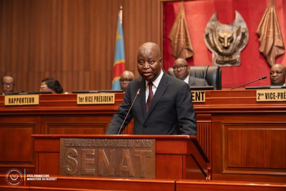 RDC : Le Parlement doit renvoyer Muzito au tableau noir et exiger de l’économie politique contemporaine plutôt que des fantasmes et du cirque politique